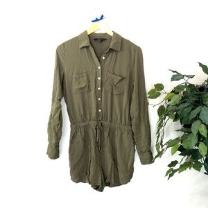 Forever 21 Green Long Sleeve Romper